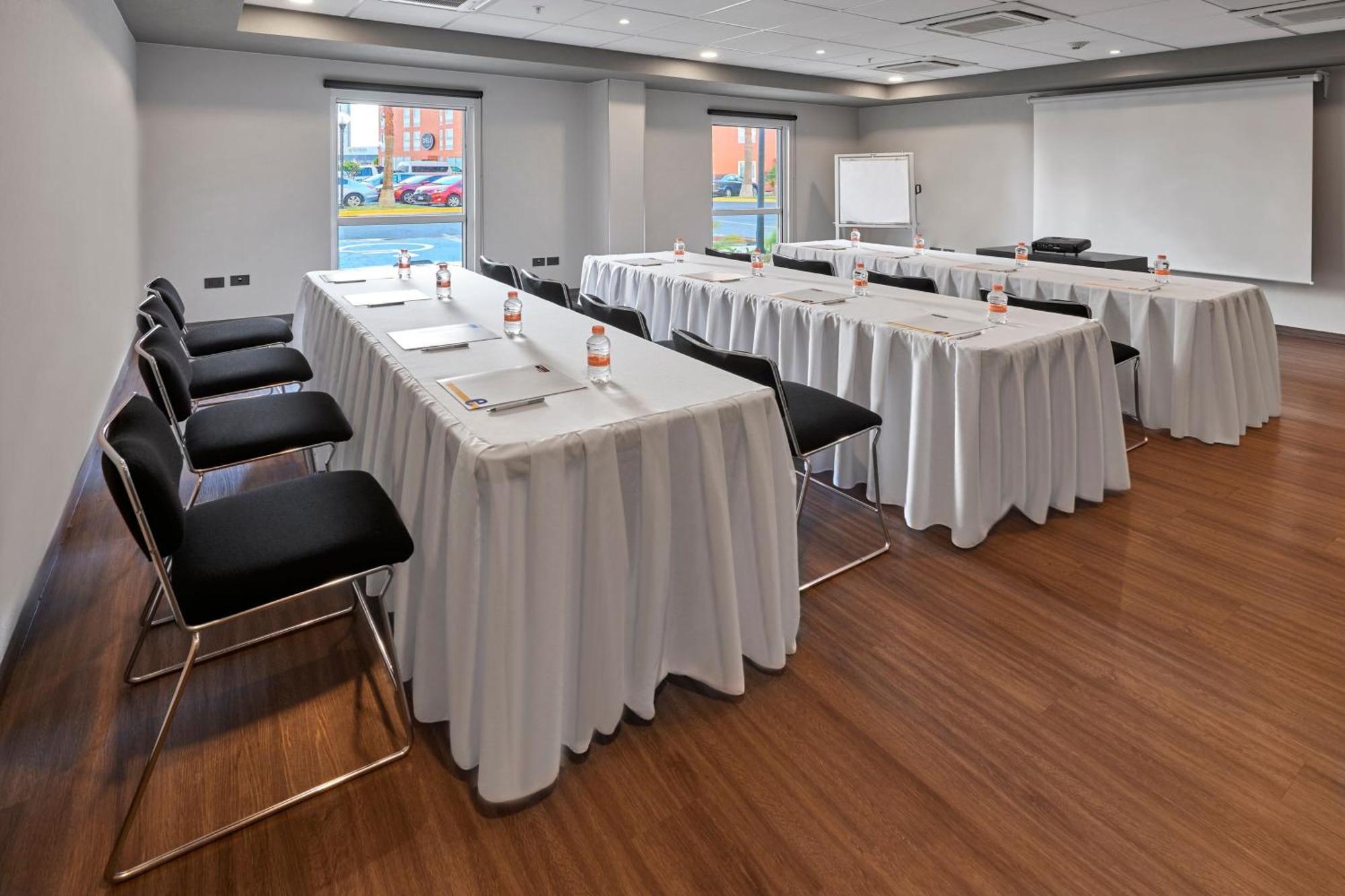 City Express By Marriott Tijuana Otay Ngoại thất bức ảnh